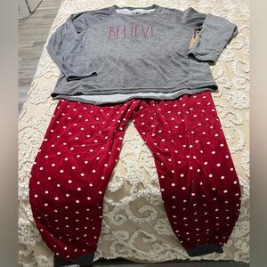 Rae Dunn Long Sleeve Pajamas